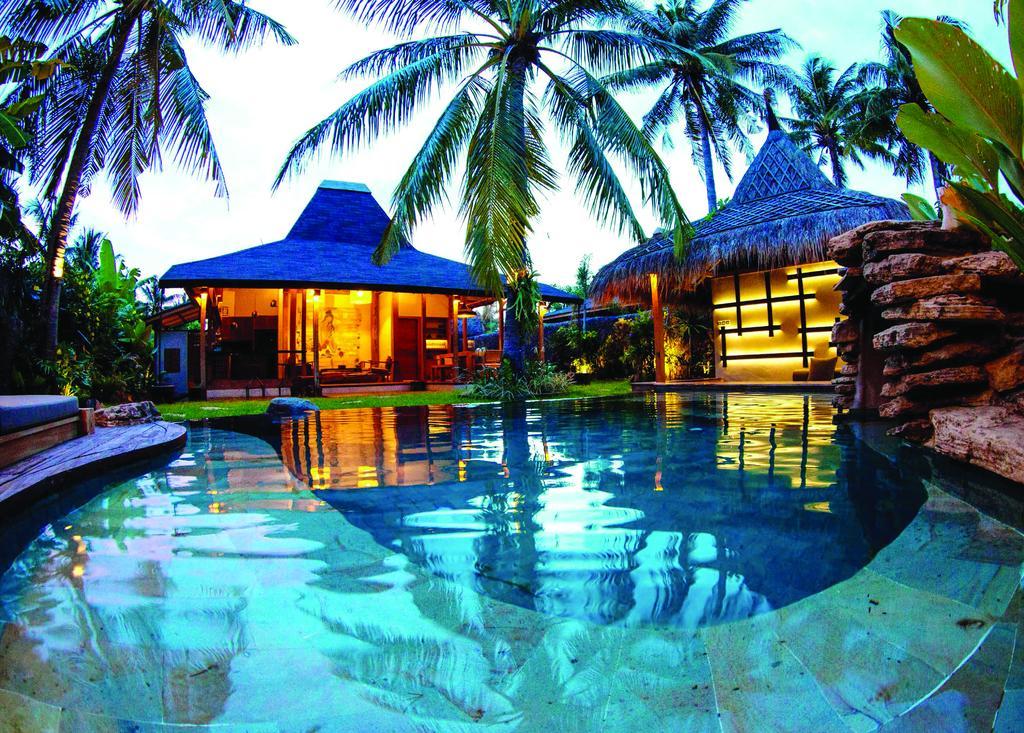 Villa Bhuvana With Private Swimming Pool Τζίλι Τραγουανγκάν Εξωτερικό φωτογραφία