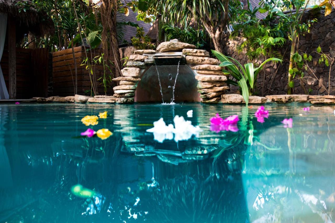 Villa Bhuvana With Private Swimming Pool Τζίλι Τραγουανγκάν Εξωτερικό φωτογραφία